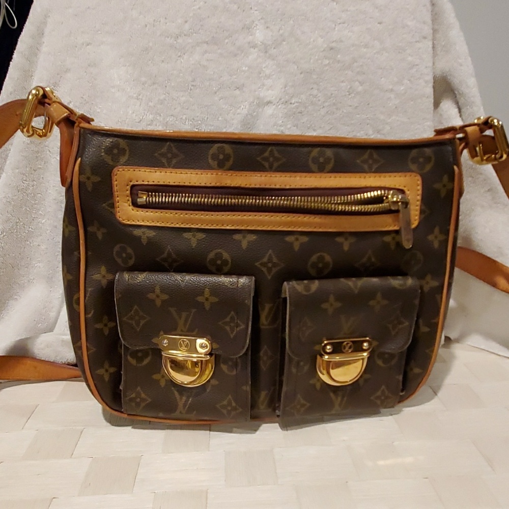 Louis Vuitton crossbody